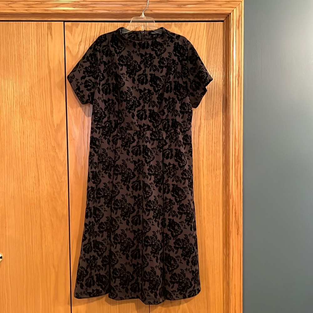 size 22 midi dress worn once